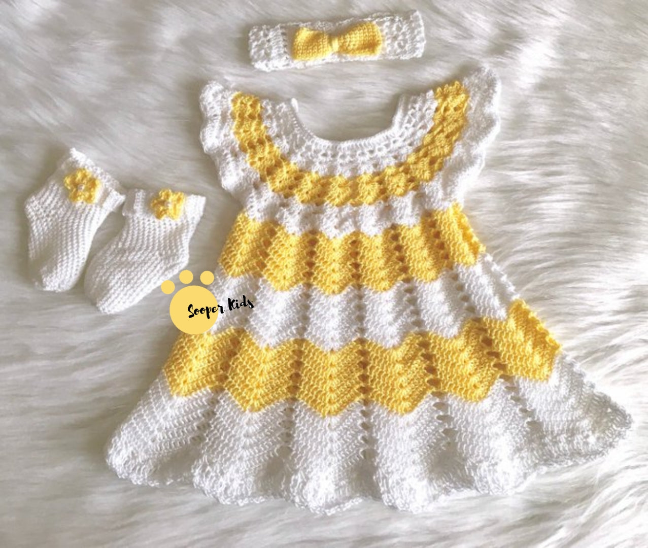 Stylish handmade outfit - Size: 0M-4Y